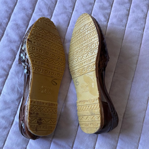 Artisan made Huarache sandals in Chocolate brown color. - Picture 5 of 11